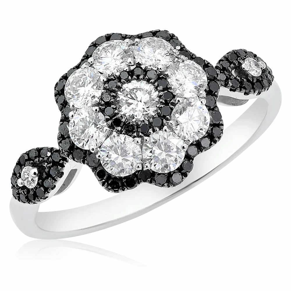 Flash Sale π Monary White & Black Diamond Right Hand Ring for π© women π