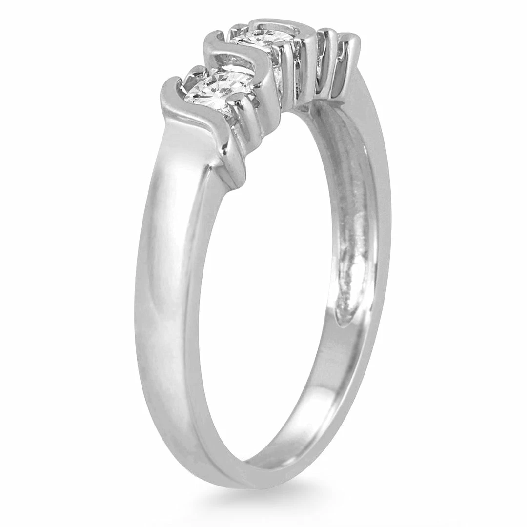 Outlet π₯ Monary 1/2 Carat TW 3 Stone S Groove Diamond Band in 10K White Gold for π© women βοΈ - Image 2
